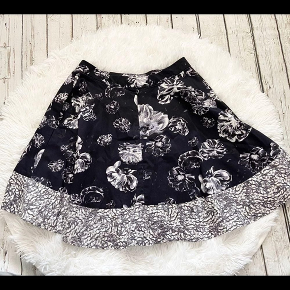 Prabal Gurung for Target skaters skirt mini floral black white size 2 - Picture 5 of 10